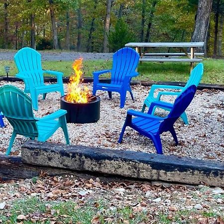 Secluded Cabin In The Woods! 1 Story Villa Eureka Springs Eksteriør billede